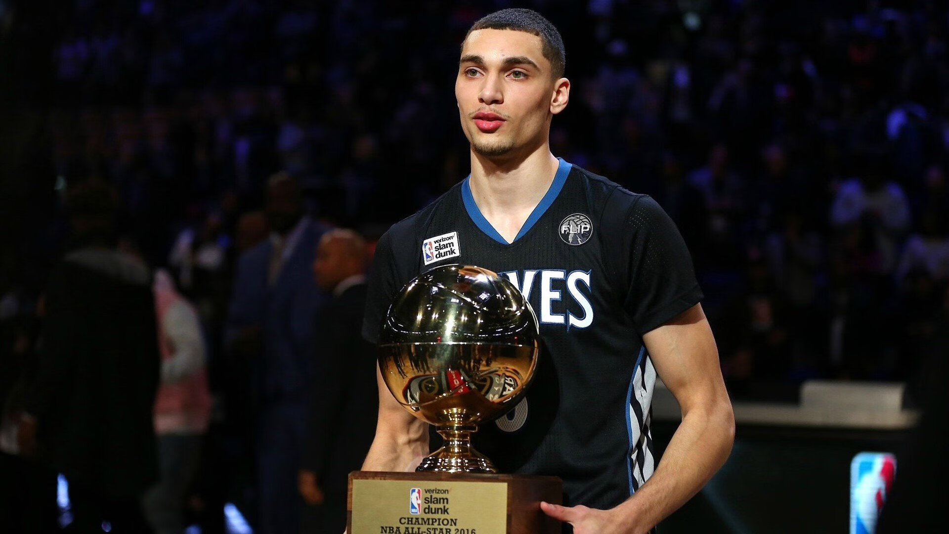 战术调整,球队如何面对最后冲刺?,最后时刻对无球人犯规